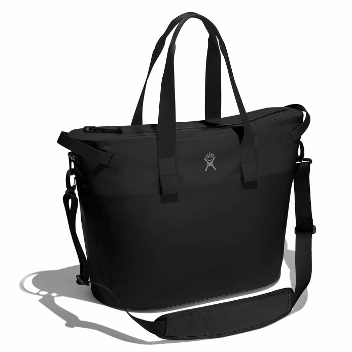 26-l-day-escapetm-tote-t5 26-l-day-escape-soft-cooler-tote-black-angled_1.jpg