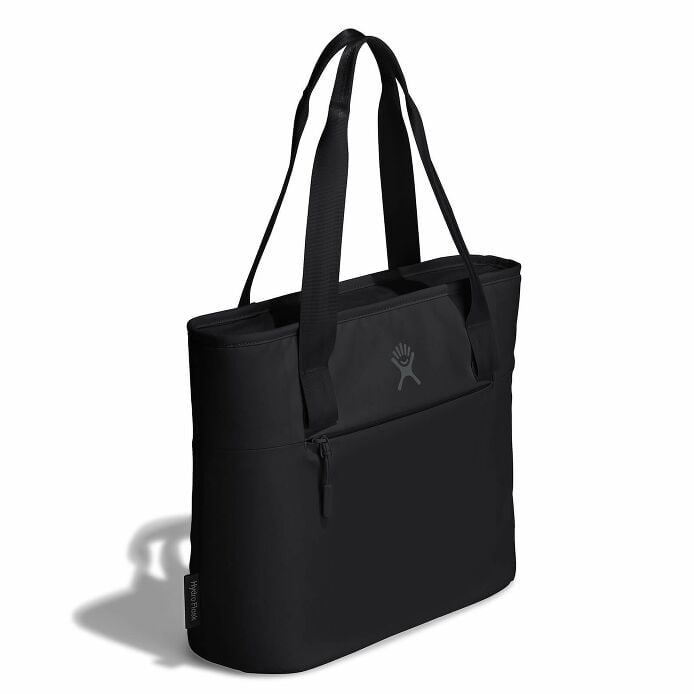 8-l-insulated-lunch-tote-f5 8l-tote-black-angled.jpg