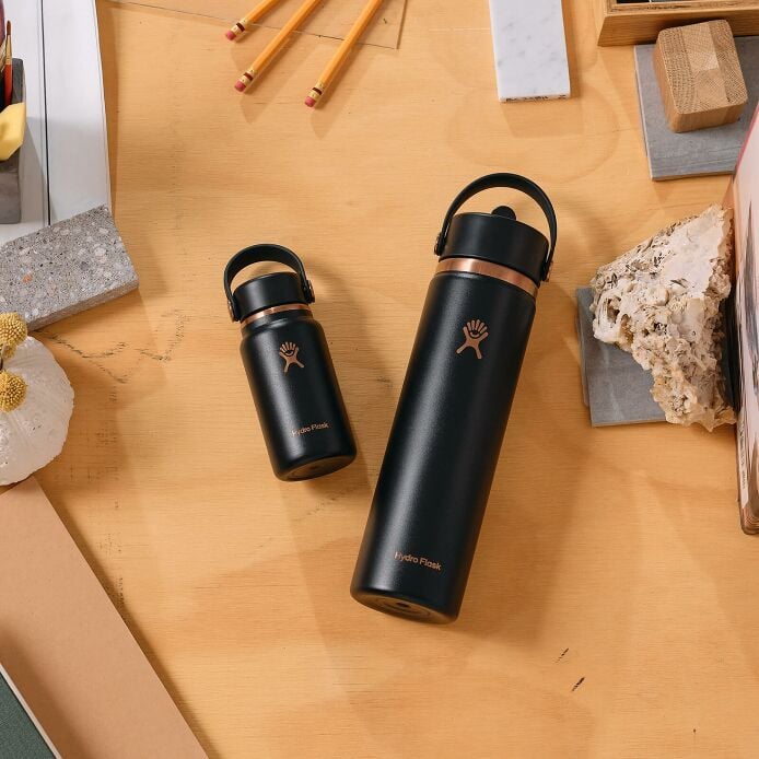 arc-collection-micro-hydro-200-ml-q1 black_-_lifestyle_2.jpeg