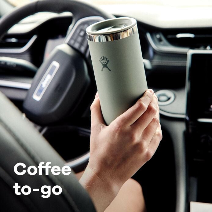20-oz-coffee-cup-q0 f25_new-colors_pdp-carousel-1_tailgate_16ozcoffeecup_lifestyle_5.jpg