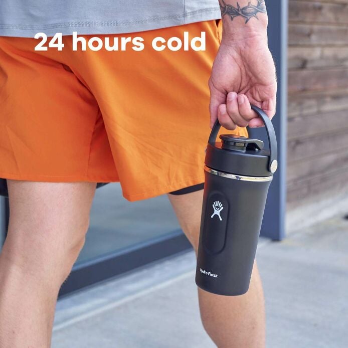 24-oz-insulated-shaker-bottle-a7 hydro_flask_ecomm_en_insulated_shaker_pt03_2000x2000px_4.jpg
