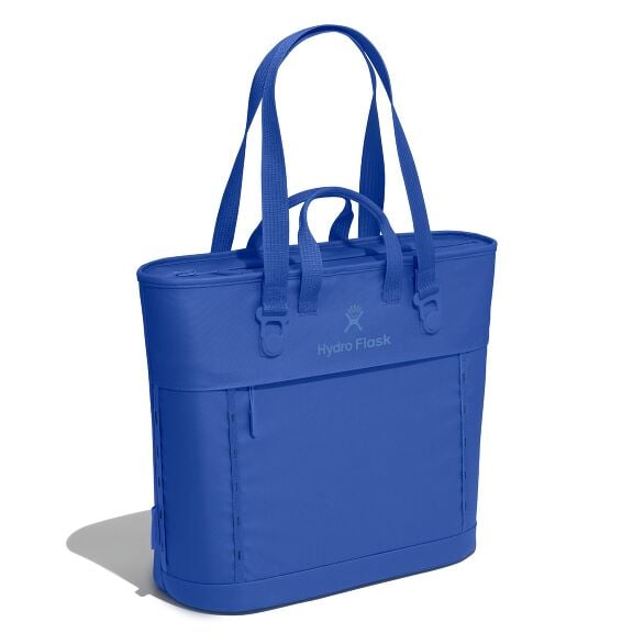 carryouttm-soft-cooler-tote-20-l-y5 midiit382_carryout_tote_20l_capri_blue_angled_1.jpg