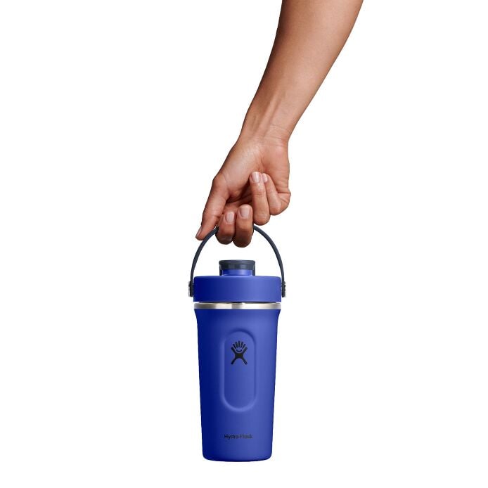 24-oz-insulated-shaker-bottle-a7 mxc24382_24_oz_insulated_shaker_bottle_capri_blue_hb.jpg