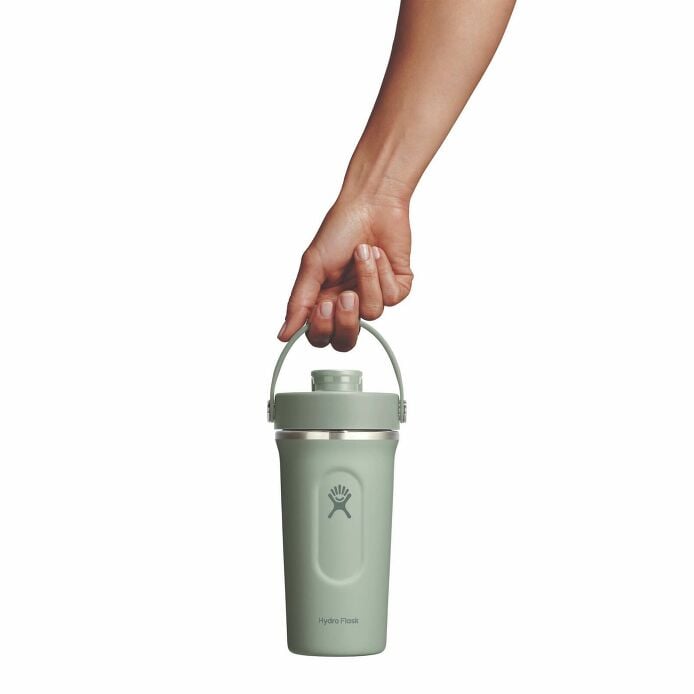 gym-bundle-m5 mxcc24374_24ozinsulatedshakerbottle_agave_hb_1.jpg