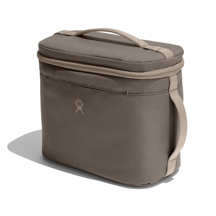 8-l-insulated-lunch-bag-c3 sl8217_8linsulatedlunchbag_sandpiper_angled.jpg